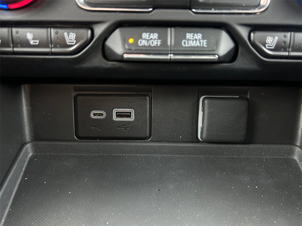 Used Car 2023 Chevrolet Tahoe  Premier For Sale Under $60,000 In Floresville, Texas