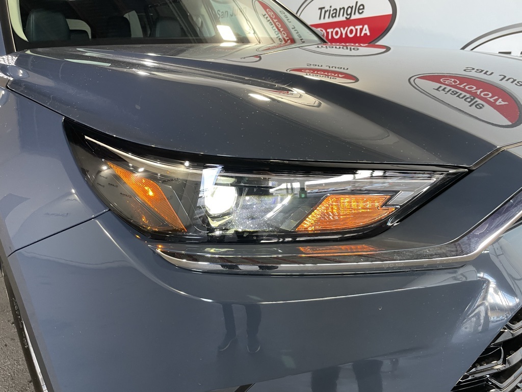 Thumbnail: 2026 Toyota Grand Highlander - 10