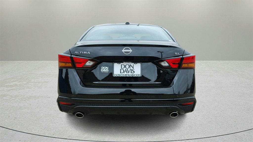 2025 Nissan Altima