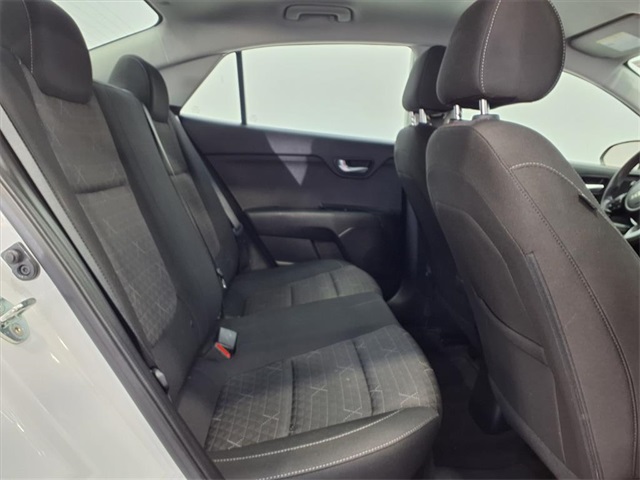2022 Kia Rio LX - 10