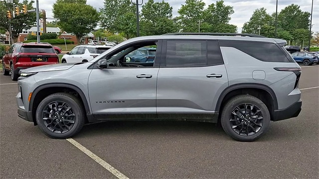 2025 Chevrolet Traverse LT for sale at PATRIOT CHEVROLET OF WARMINSTER