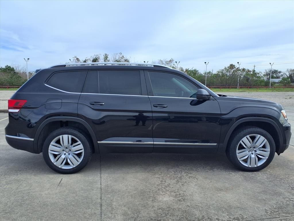 2019 Volkswagen Atlas SEL Black at River Oaks CDJR