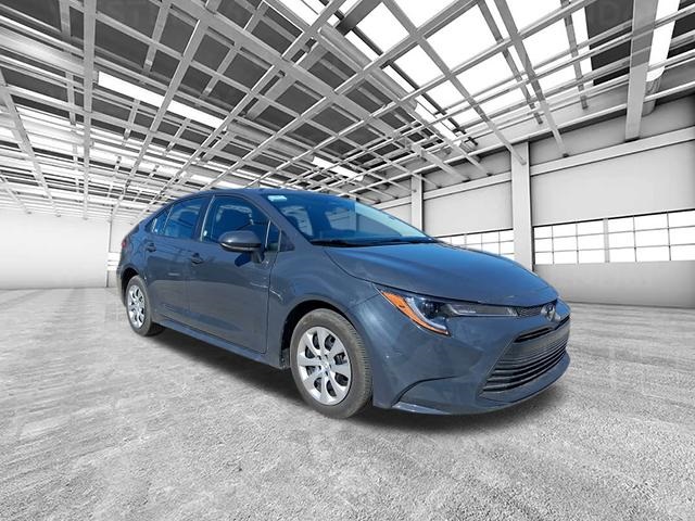 2025 Toyota Corolla LE FWD