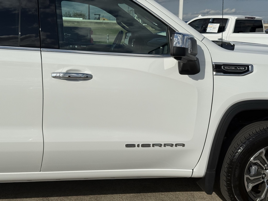 2024 GMC Sierra 1500 SLT - 7