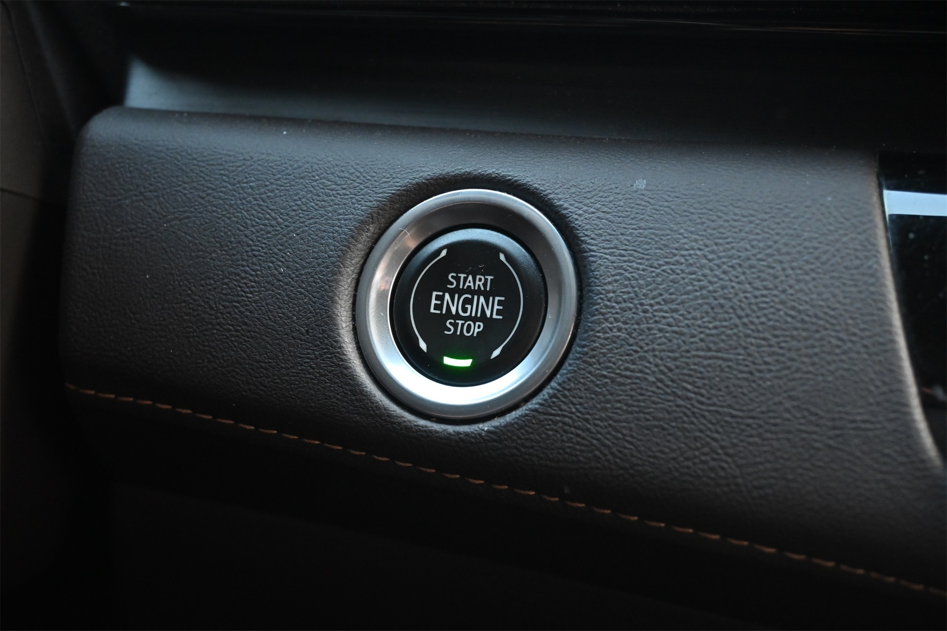 2021 Cadillac Escalade ESV Premium White at Victoria Chrysler Dodge Jeep Ram