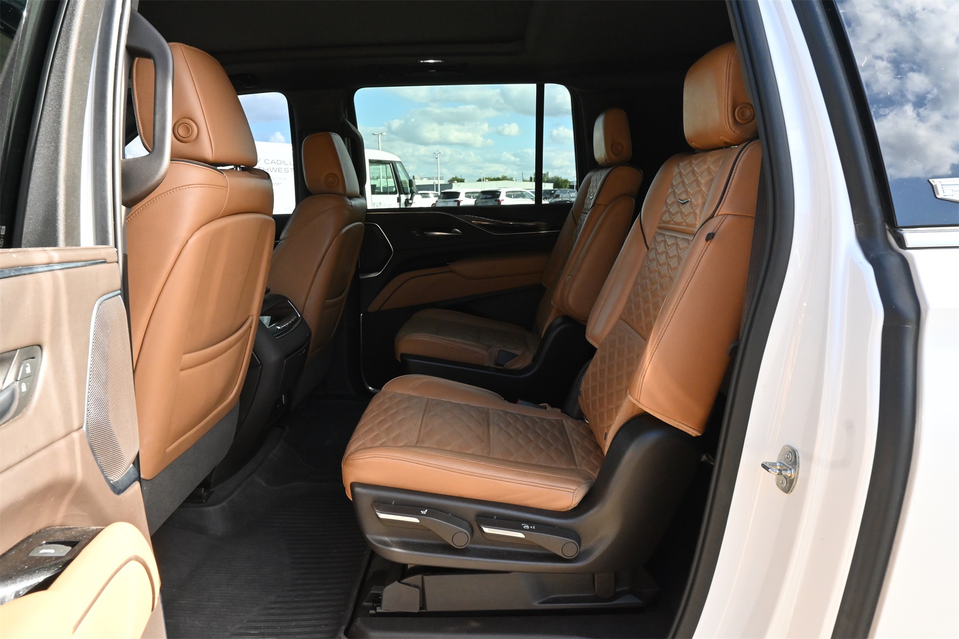 2021 Cadillac Escalade ESV Premium White at Victoria Chrysler Dodge Jeep Ram