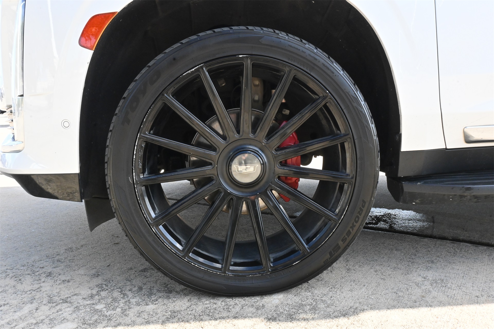 2021 Cadillac Escalade ESV Premium White at Victoria Chrysler Dodge Jeep Ram