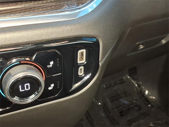 2024 Chevrolet Silverado 1500 RST - 7