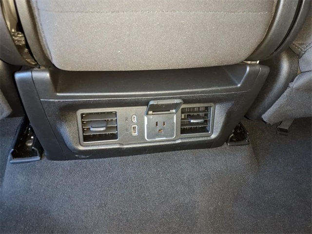 2024 Chevrolet Silverado 1500 RST - 8