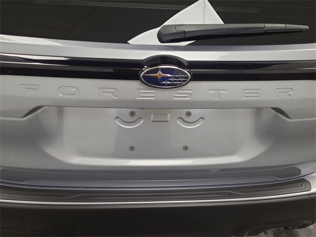 2025 – Subaru – Forester Hybrid