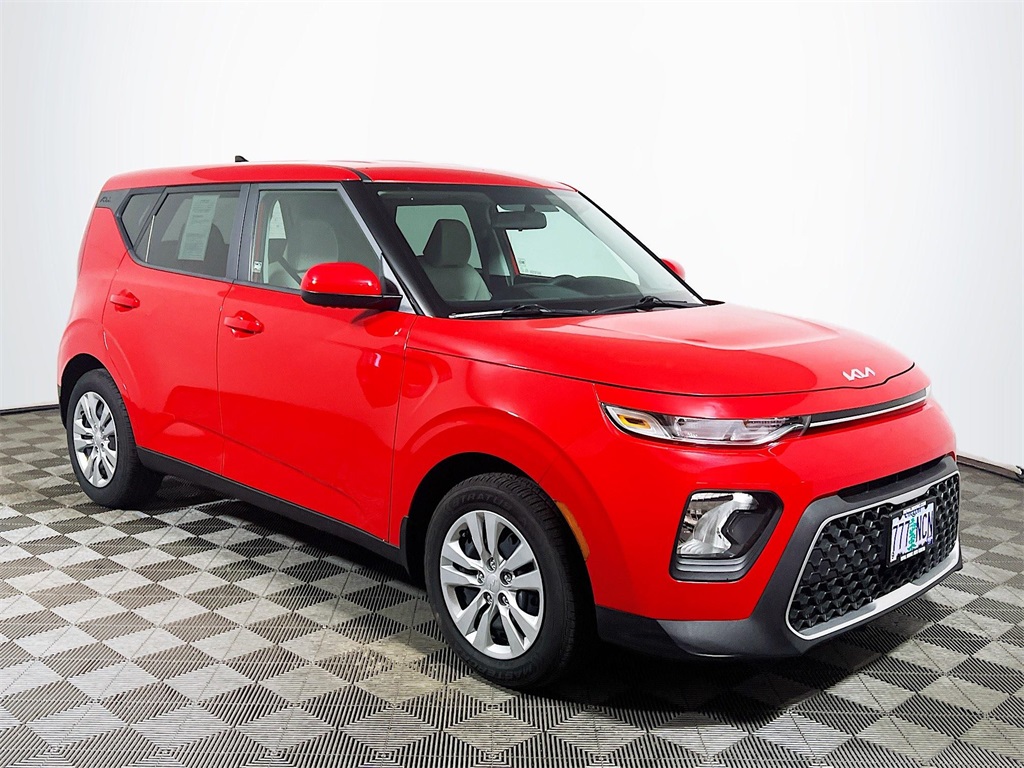2022 Kia Soul LX FWD