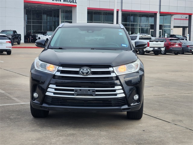 2019 Toyota Highlander XLE Black at Mac Haik CDJR North Houston