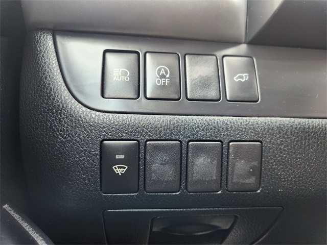 2019 Toyota Highlander XLE Black at Mac Haik CDJR North Houston