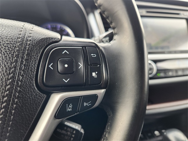 2019 Toyota Highlander XLE Black at Mac Haik CDJR North Houston