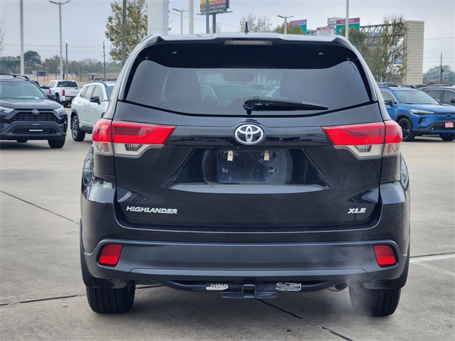 2019 Toyota Highlander XLE Black at Mac Haik CDJR North Houston