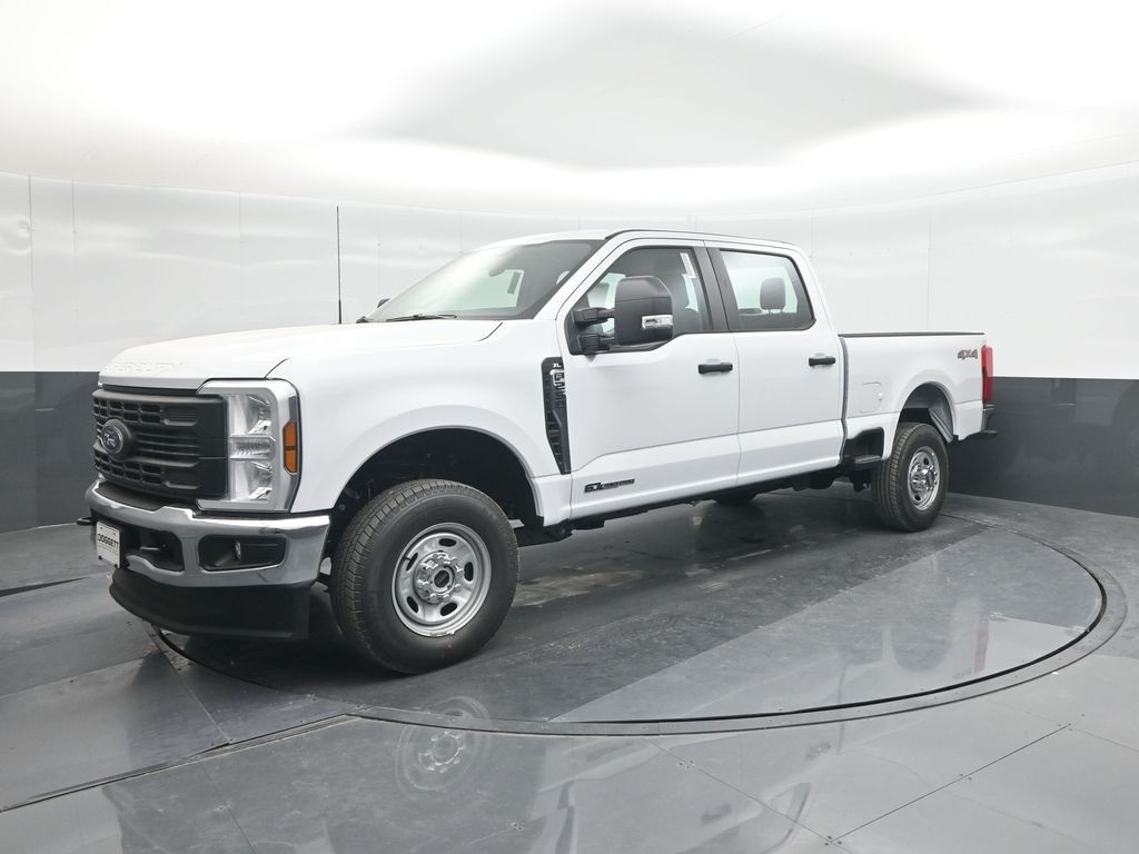 2026 Ford F-250 Super Duty XL Crew Cab 4WD