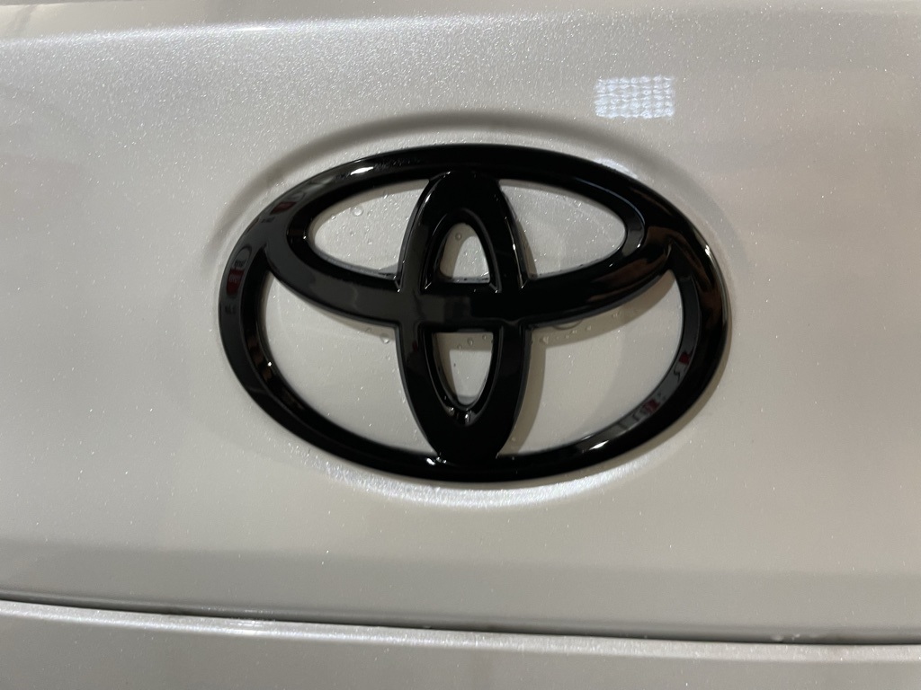 Thumbnail: 2025 Toyota Corolla Cross - 22