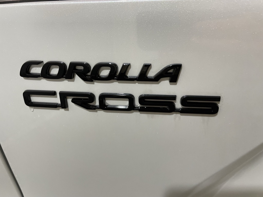 Thumbnail: 2025 Toyota Corolla Cross - 23