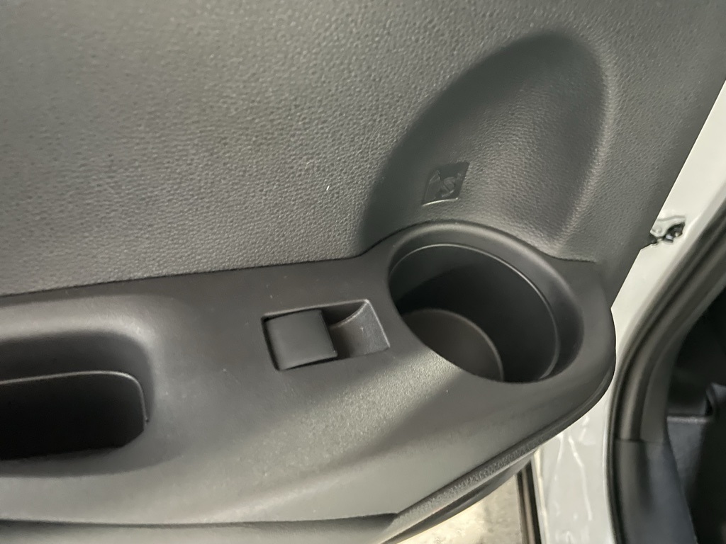 Thumbnail: 2025 Toyota Corolla Cross - 26