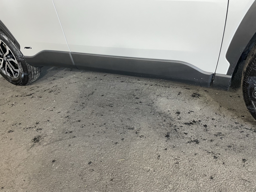 Thumbnail: 2025 Toyota Corolla Cross - 8