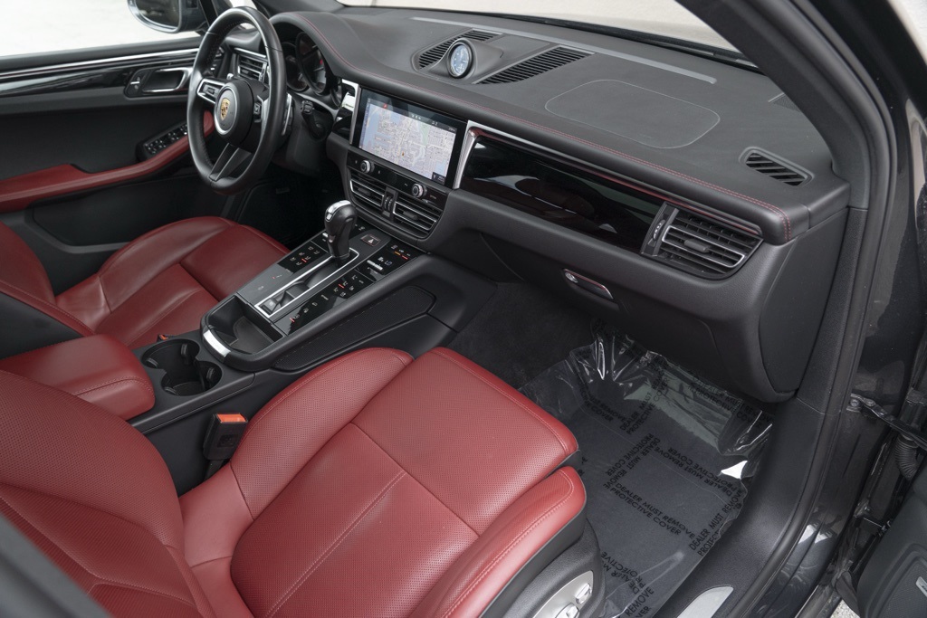 2022 Porsche Macan S - Photo 41