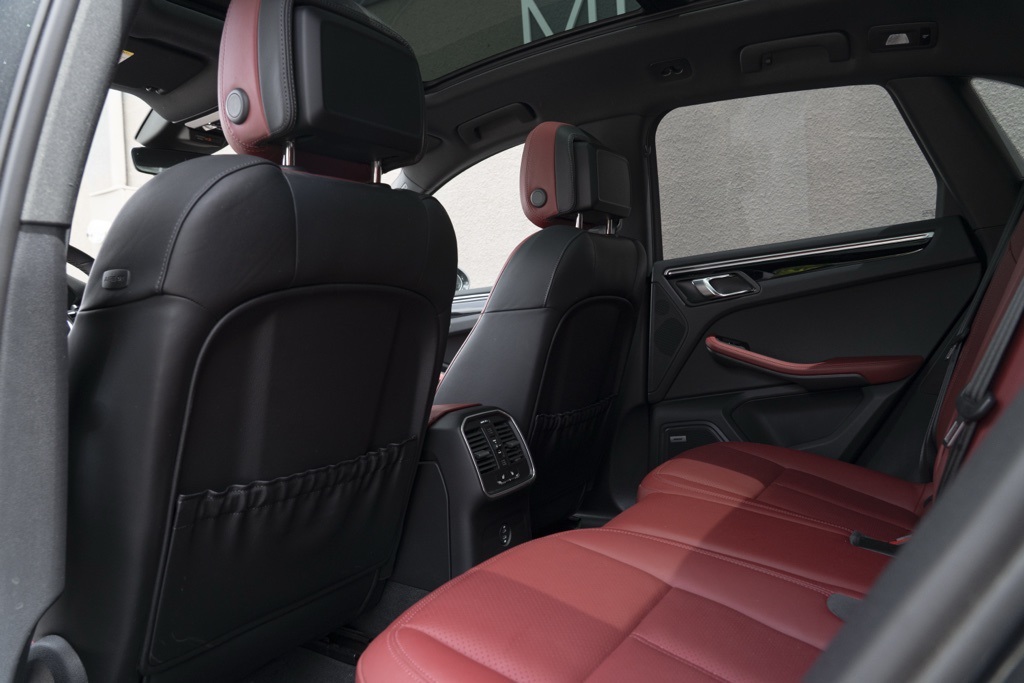 2022 Porsche Macan S - Photo 47