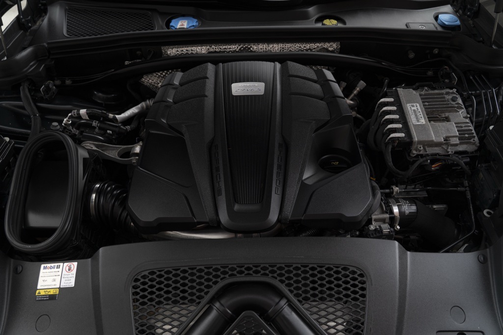 2022 Porsche Macan S - Photo 53
