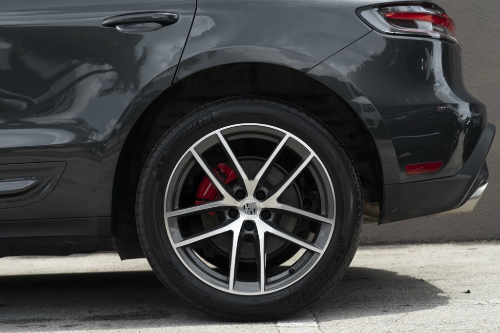 2022 Porsche Macan S - Photo 64