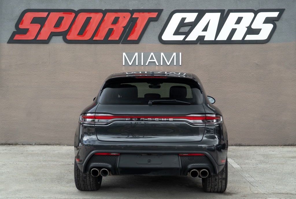 2022 Porsche Macan S - Photo 8