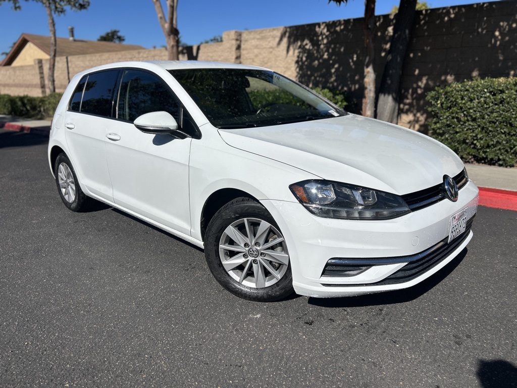 2018 Volkswagen Golf TSI S 4-Door