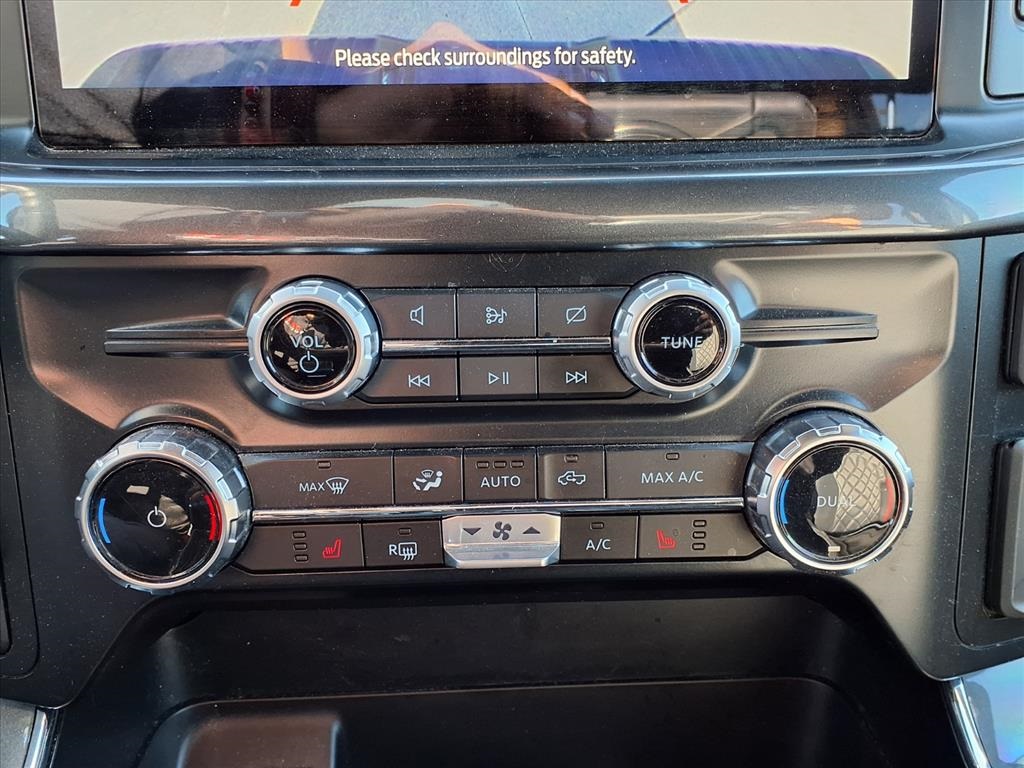 2023 Ford F-150 XLT - 11