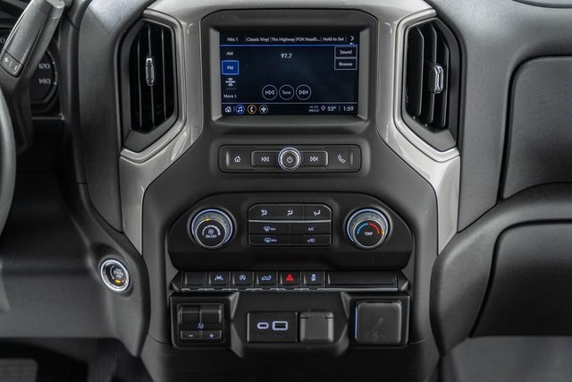 ChevroletSilverado 150024