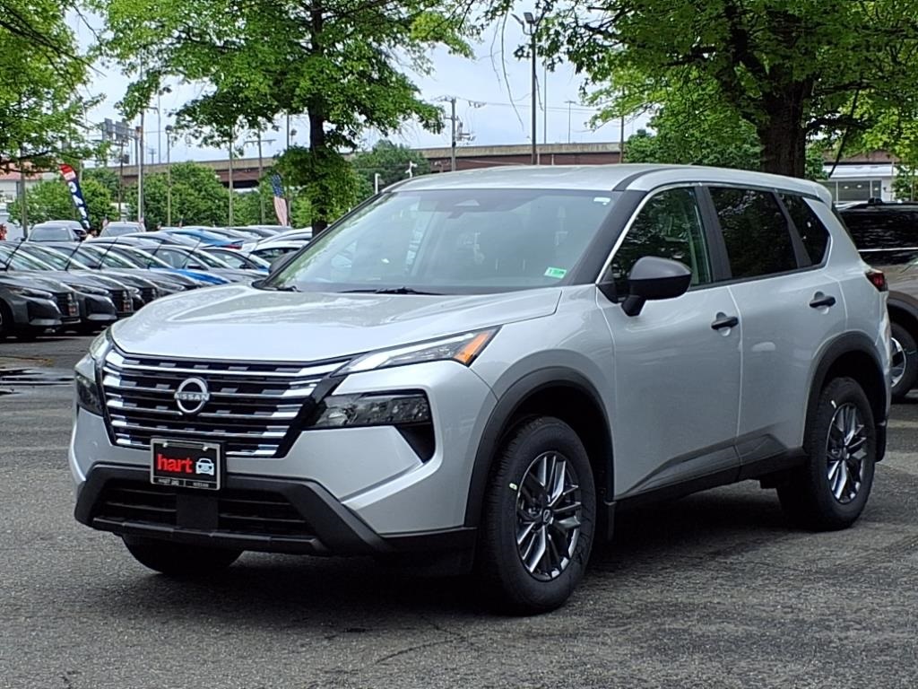 2025 Nissan Rogue S AWD photo 4