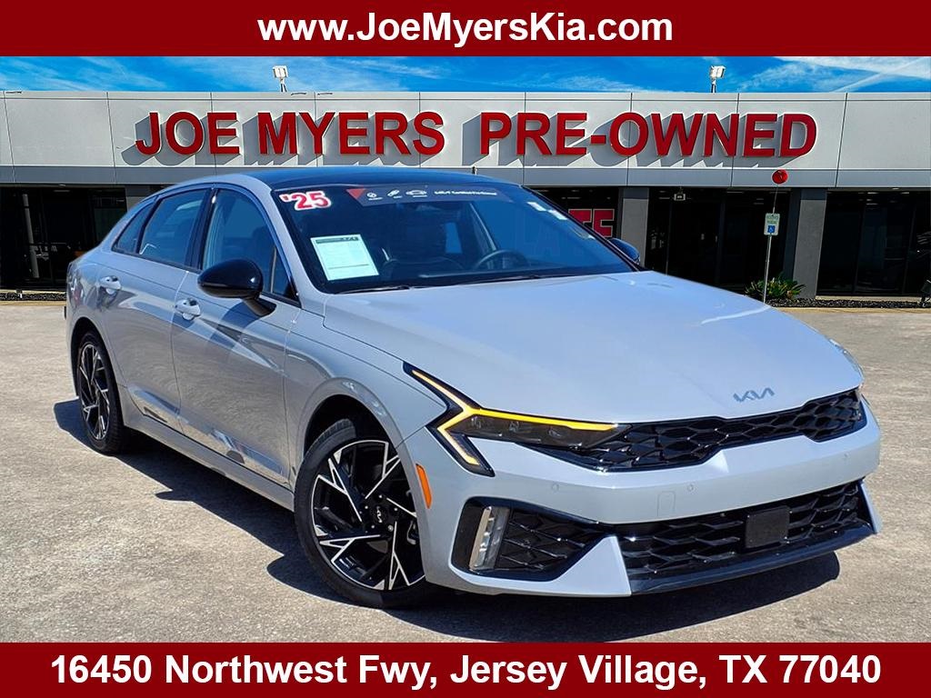 2025 Kia K5 GT-Line - 0