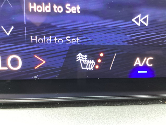 Used Car 2025 Chevrolet Traverse  Lt For Sale Under $40,000 In San Antonio, Texas