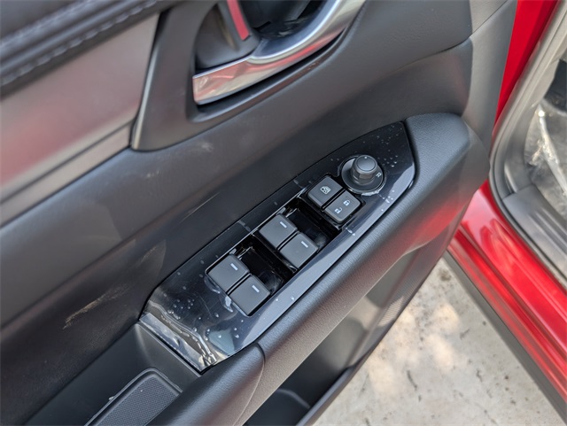 2025 Mazda CX-5 2.5 S Preferred Package - 10