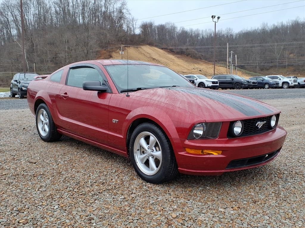 2008 Ford Mustang GT Premium Coupe RWD