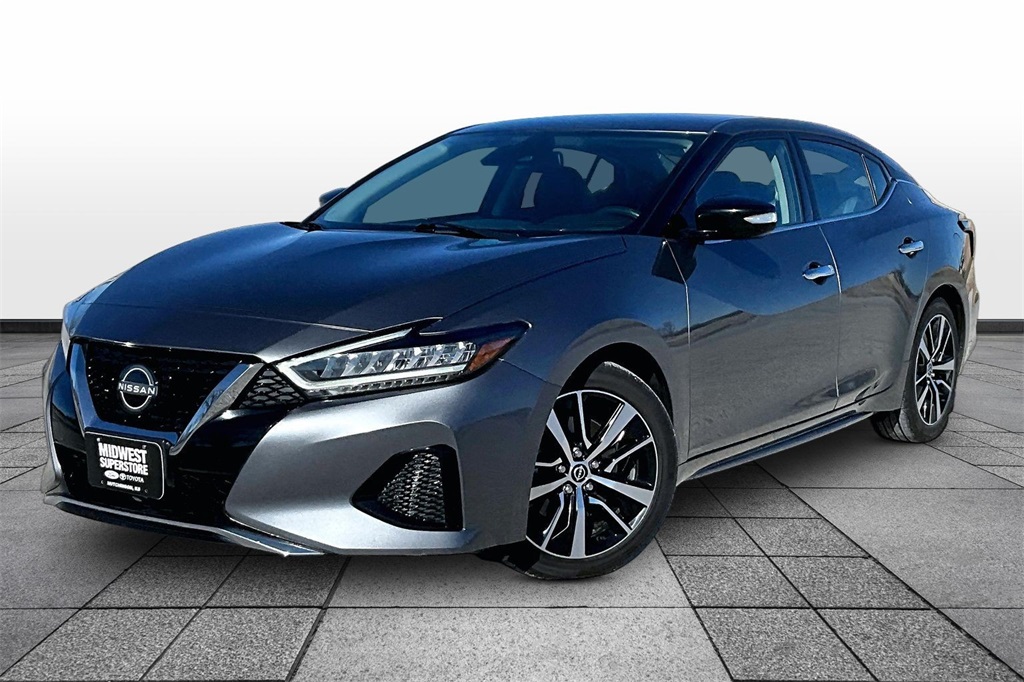 2023 Nissan Maxima SV FWD