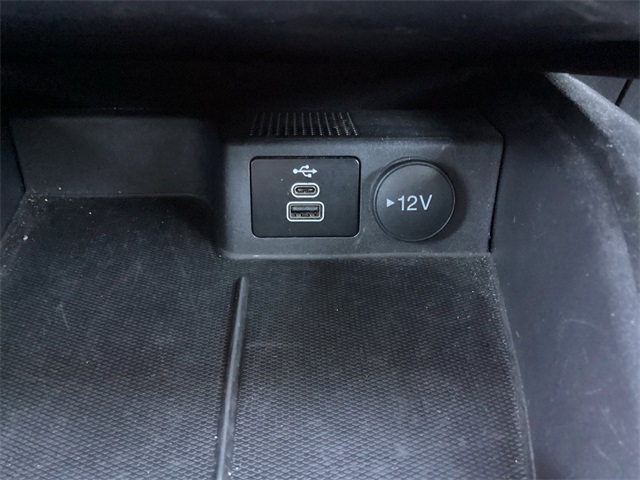 Used Car 2024 Ford Escape  Active For Sale Under $20,000 In San Antonio, Texas