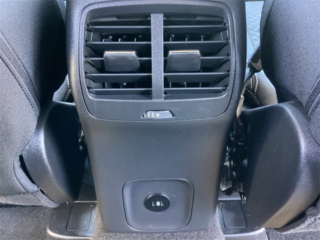 Used Car 2024 Ford Escape  Active For Sale Under $20,000 In San Antonio, Texas