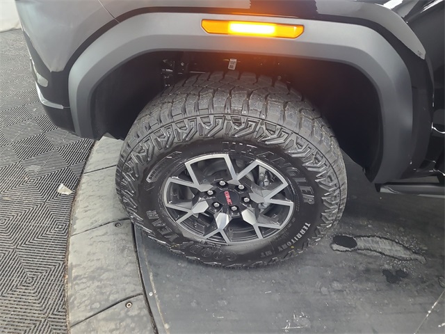 2025 – GMC – Canyon