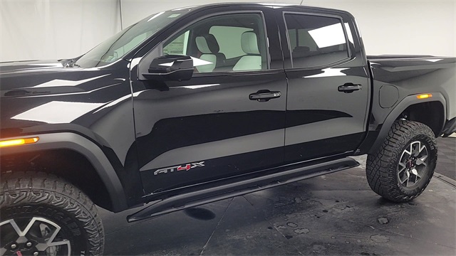 2025 – GMC – Canyon