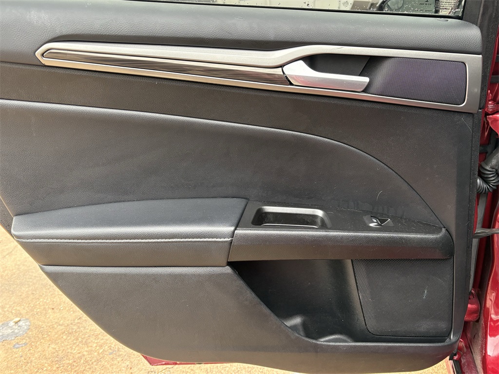 2017 Ford Fusion SE Red at Durrett Motor Company