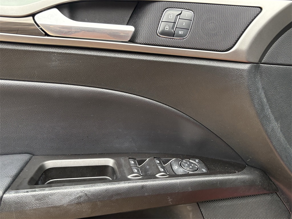 2017 Ford Fusion SE Red at Durrett Motor Company