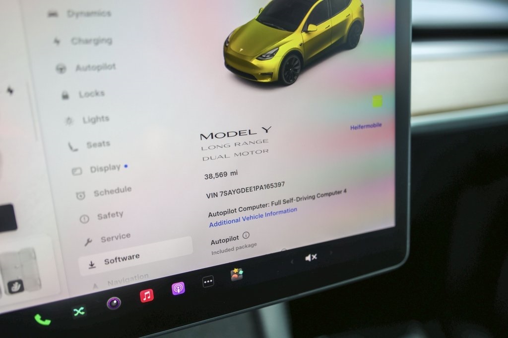 Used Car 2023 Tesla Model Y  Long Range For Sale Under $30,000 In Austin, Texas