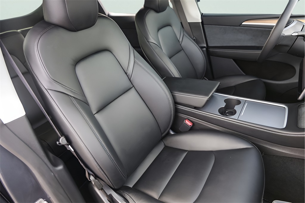 Used Car 2023 Tesla Model Y  Long Range For Sale Under $30,000 In Austin, Texas