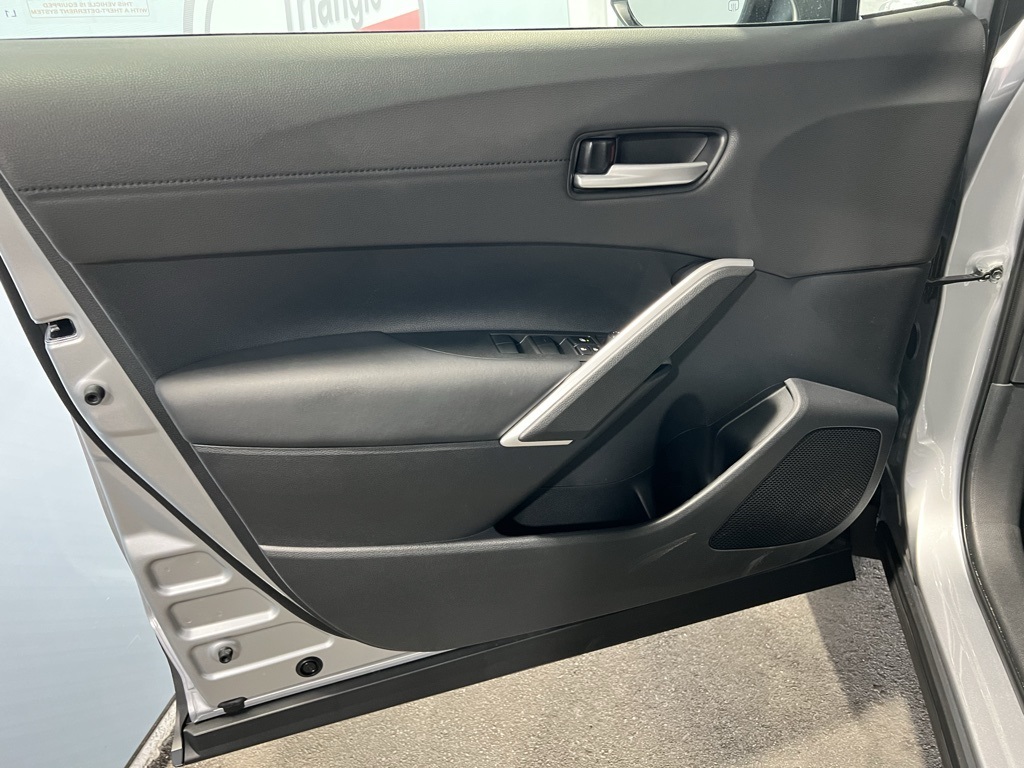 Thumbnail: 2026 Toyota Corolla Cross - 31