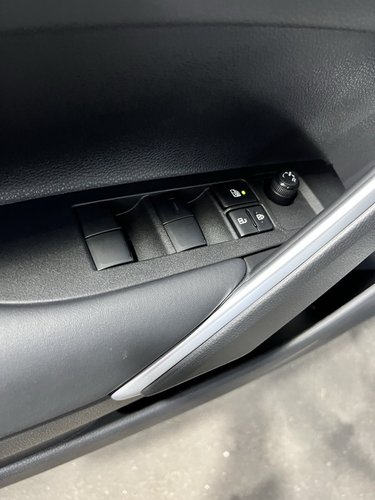 Thumbnail: 2026 Toyota Corolla Cross - 32