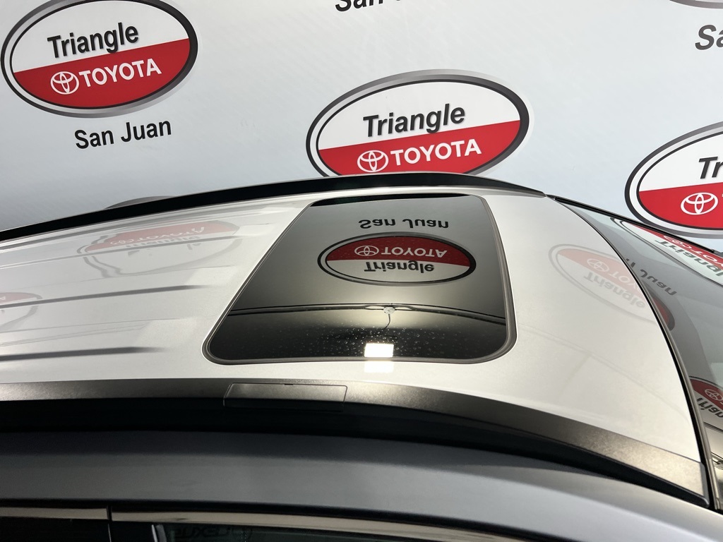 Thumbnail: 2026 Toyota Corolla Cross - 9