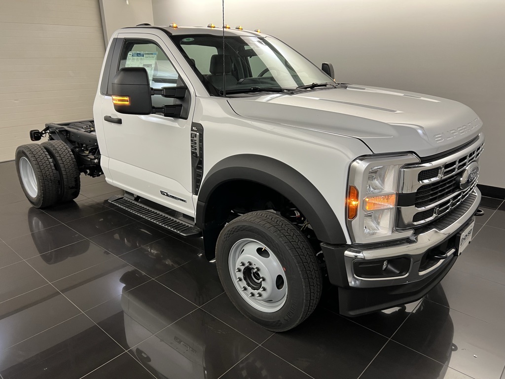 2026 Ford F-550SD XL